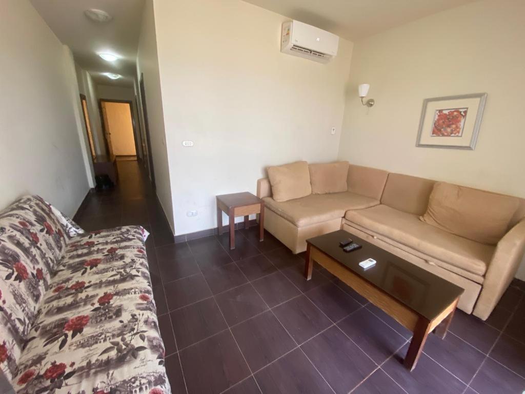 Porto South Beach Royal Sea View Families صف اول بحر مباشر Ain Sukhna Exterior foto